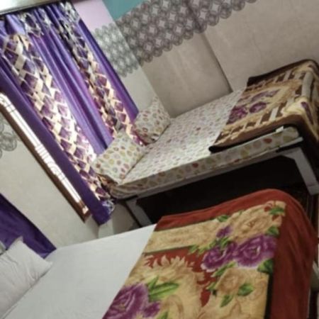 Kashi Annapurna Guest House Варанаси Екстериор снимка
