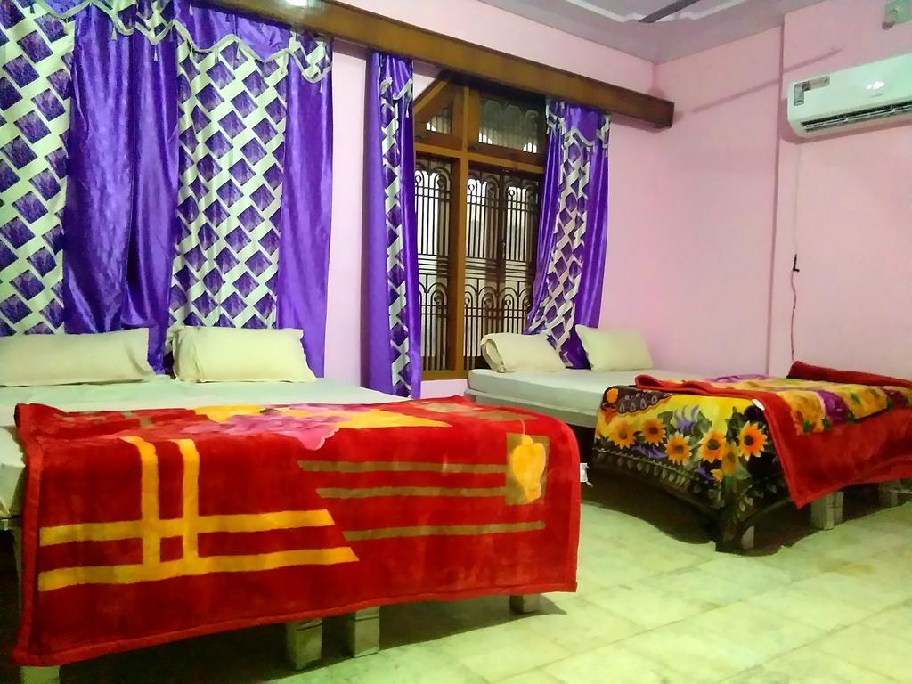 Kashi Annapurna Guest House Варанаси Екстериор снимка