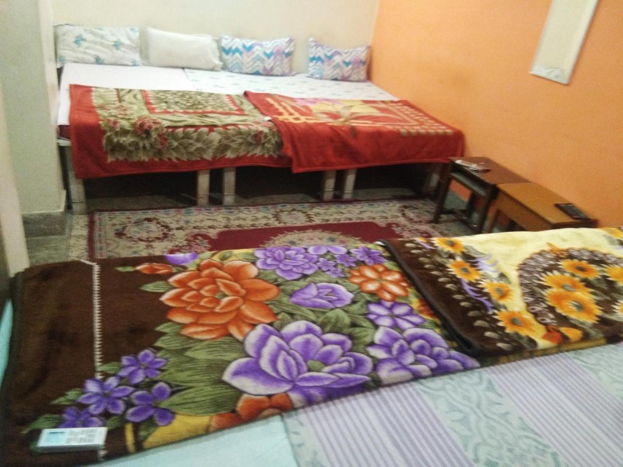 Kashi Annapurna Guest House Варанаси Екстериор снимка