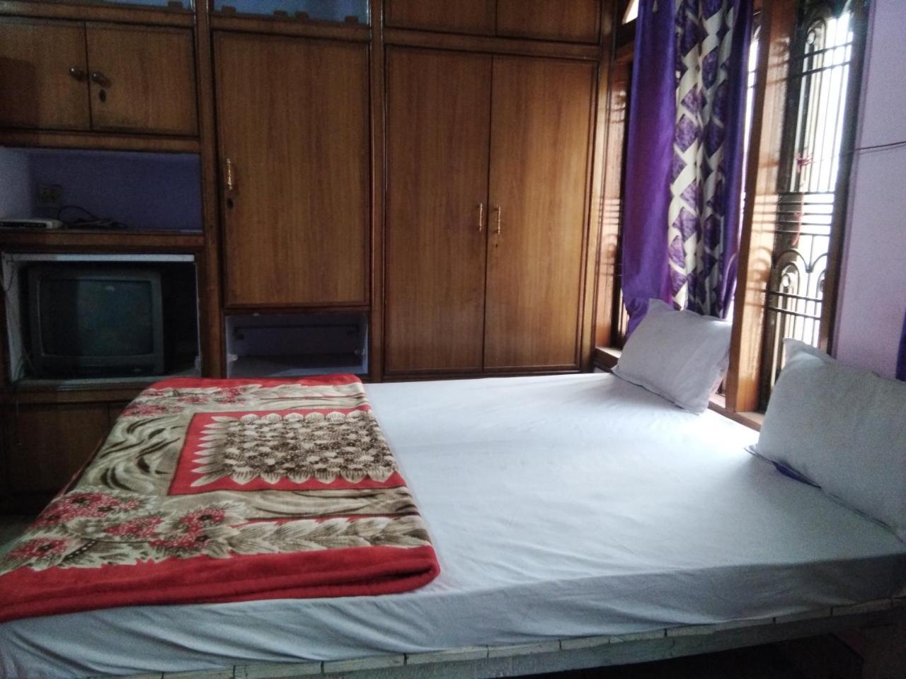 Kashi Annapurna Guest House Варанаси Екстериор снимка