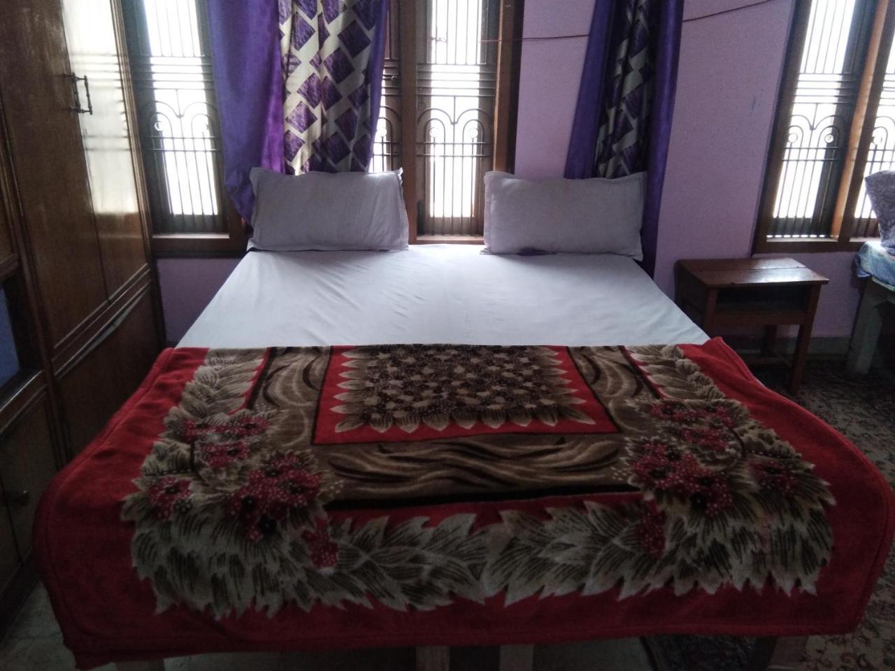 Kashi Annapurna Guest House Варанаси Екстериор снимка