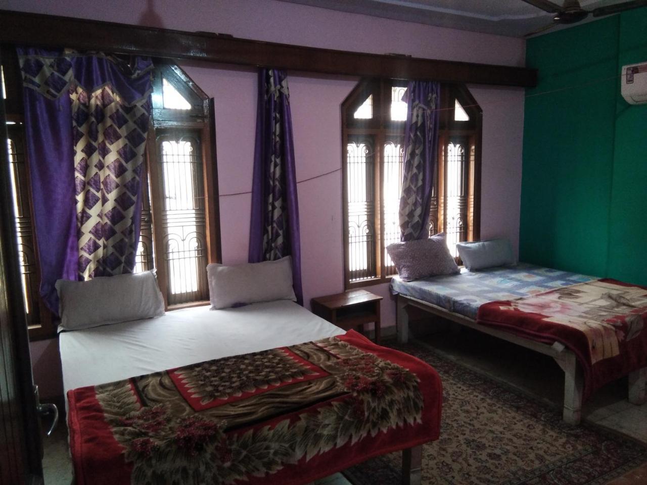 Kashi Annapurna Guest House Варанаси Екстериор снимка