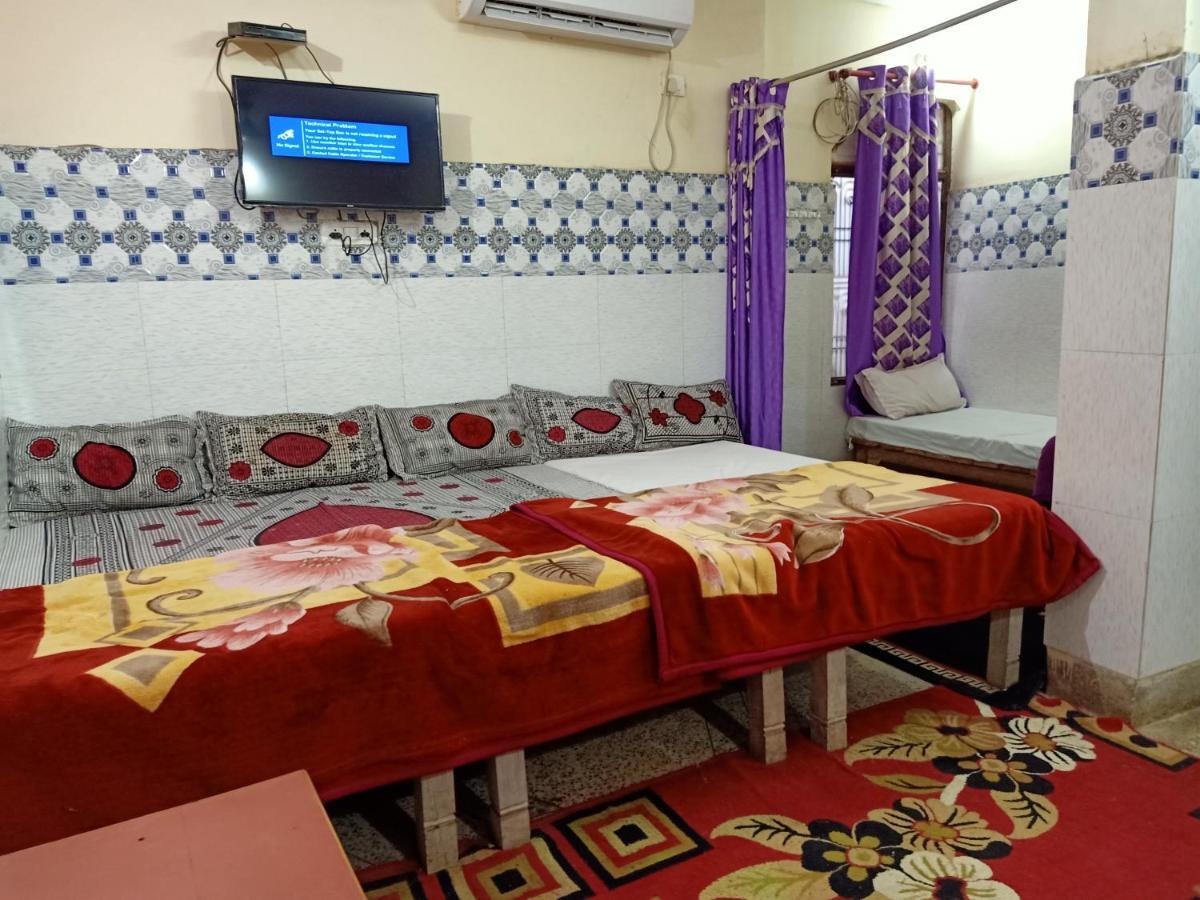 Kashi Annapurna Guest House Варанаси Екстериор снимка